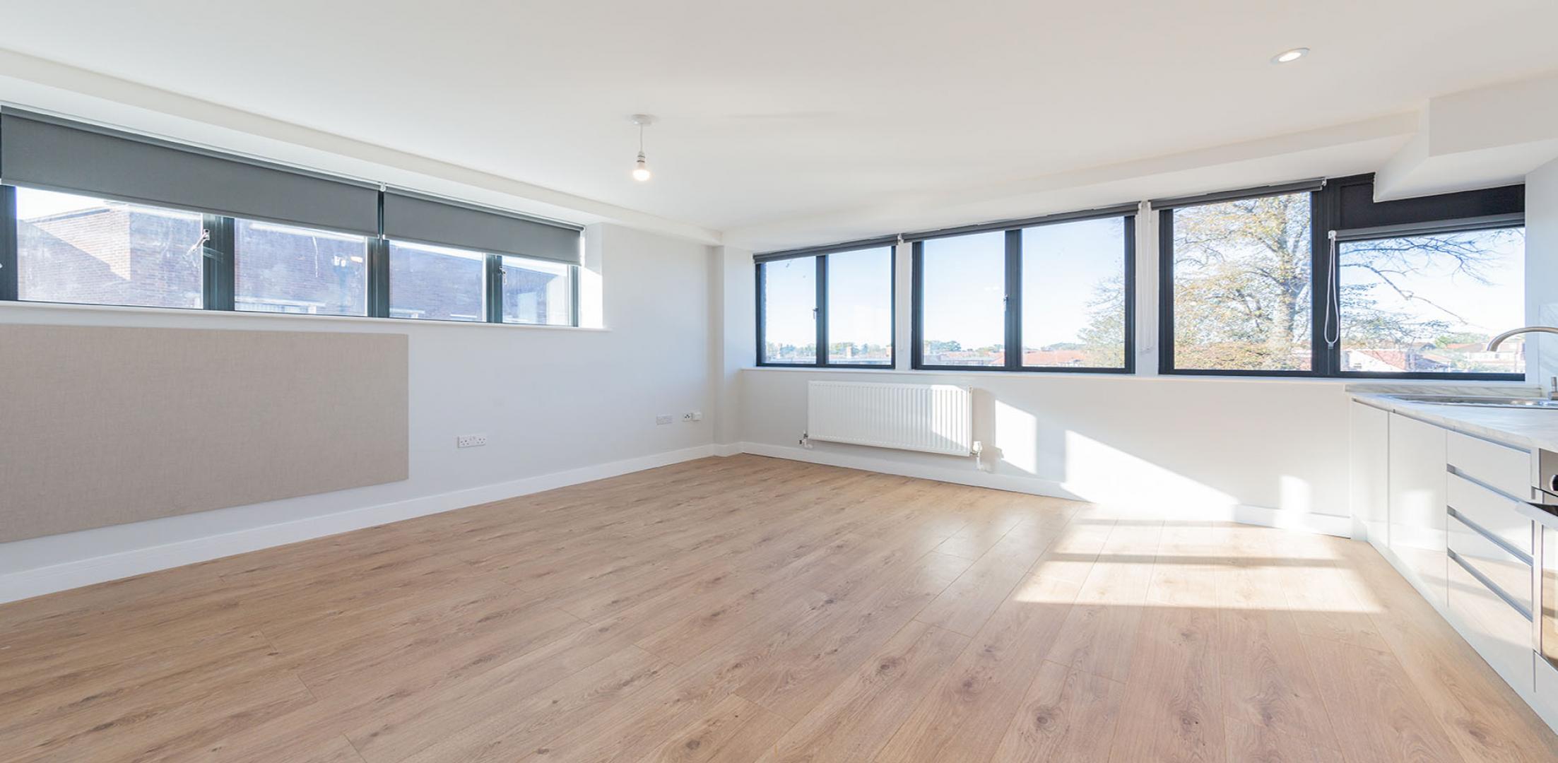 			PARKING SPACE , Studio Apartment, 1 bath, 1 reception Apartment			 Church Lane , KINGSBURY 